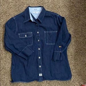 Tommy Hilfiger denim shirt with 3/4 length sleeves